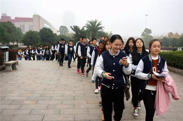 长沙市中远职业中专学校环境