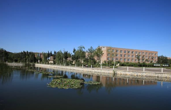 临洮农业学校