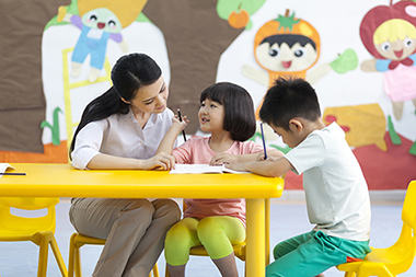 重庆幼师学校就业前景怎么样呢？